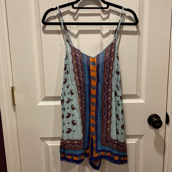 Forever 21 Romper - Picture 3 of 6